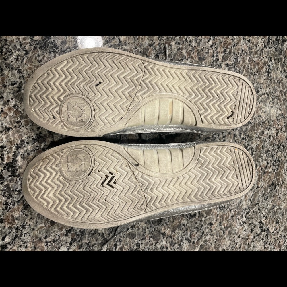 Kenneth Cole Reaction Speed of Life Sneaker size 9 - Picture 3 of 4